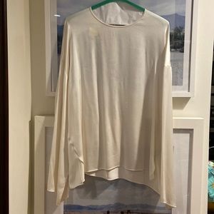 Cream long sleeve silk Vince blouse. XL.